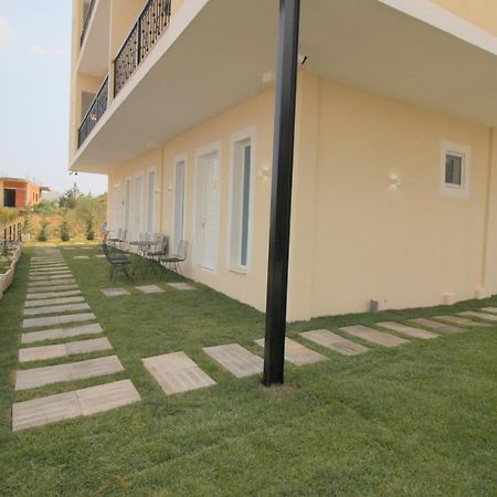 Golden Hill Ksamil Hotel Exterior photo