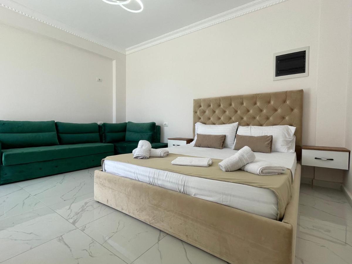 Golden Hill Ksamil Hotel Exterior photo